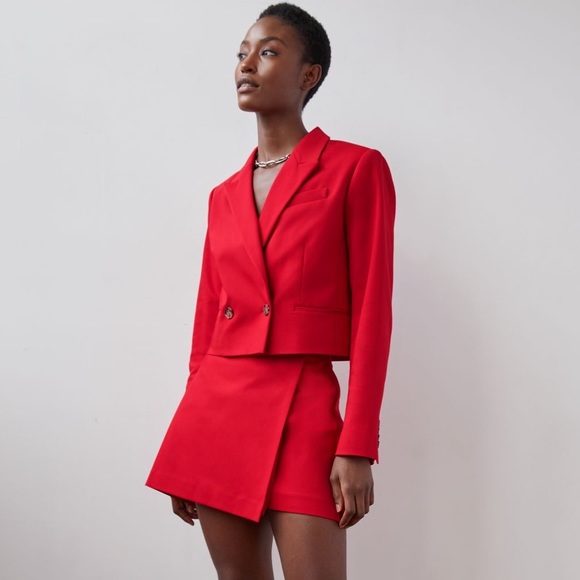 Babaton Dresses & Skirts - Aritzia Babaton Madden Skirt